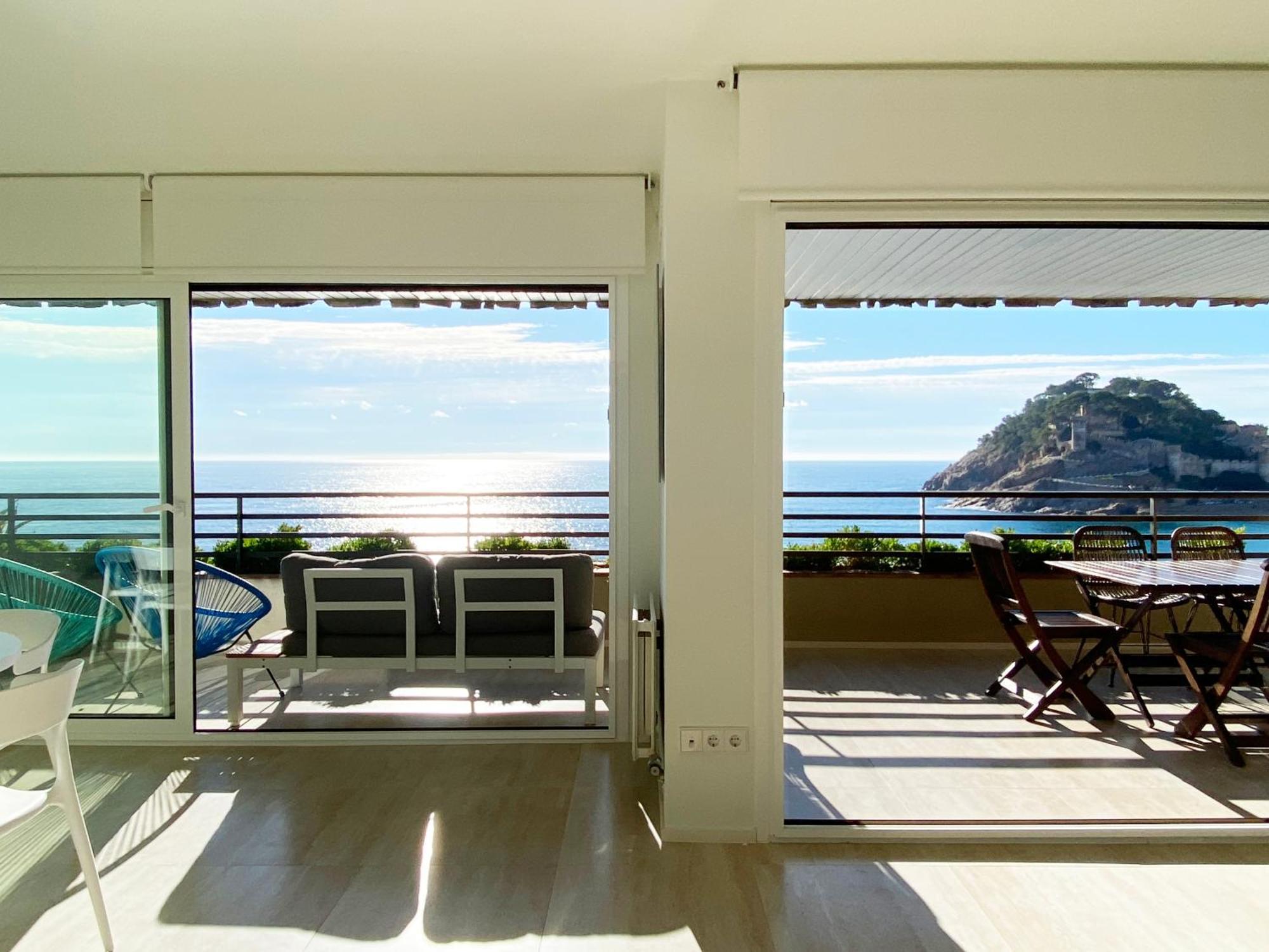 Magnificent Apartment At The Sea Front Of Tossa De Mar Exterior foto