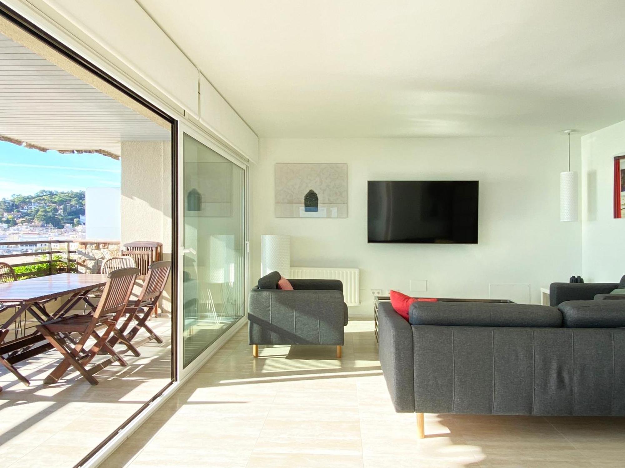 Magnificent Apartment At The Sea Front Of Tossa De Mar Exterior foto