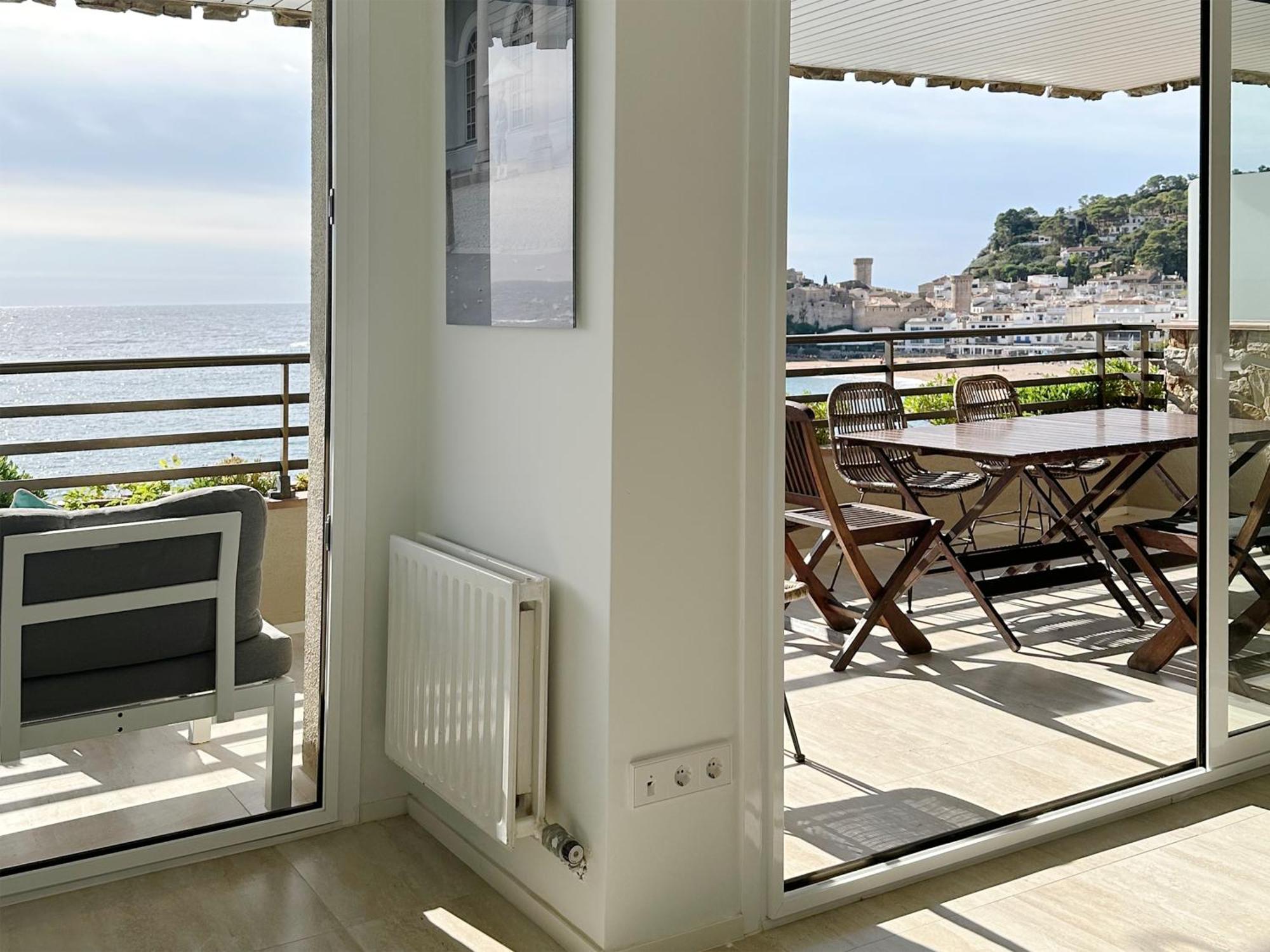 Magnificent Apartment At The Sea Front Of Tossa De Mar Exterior foto